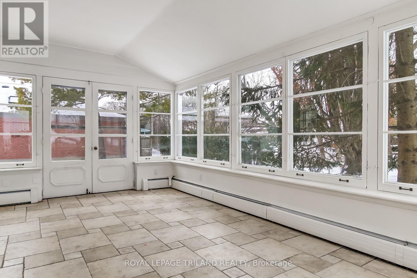 1965 Highland Heights, London South, Ontario  N6C 6C4 - Photo 24 - X12670878