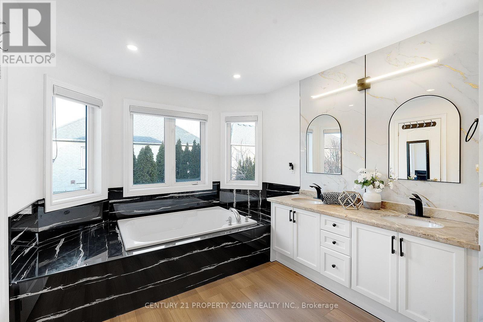 30 Grouse Lane, Brampton, Ontario  L6Y 5L1 - Photo 17 - W12688634