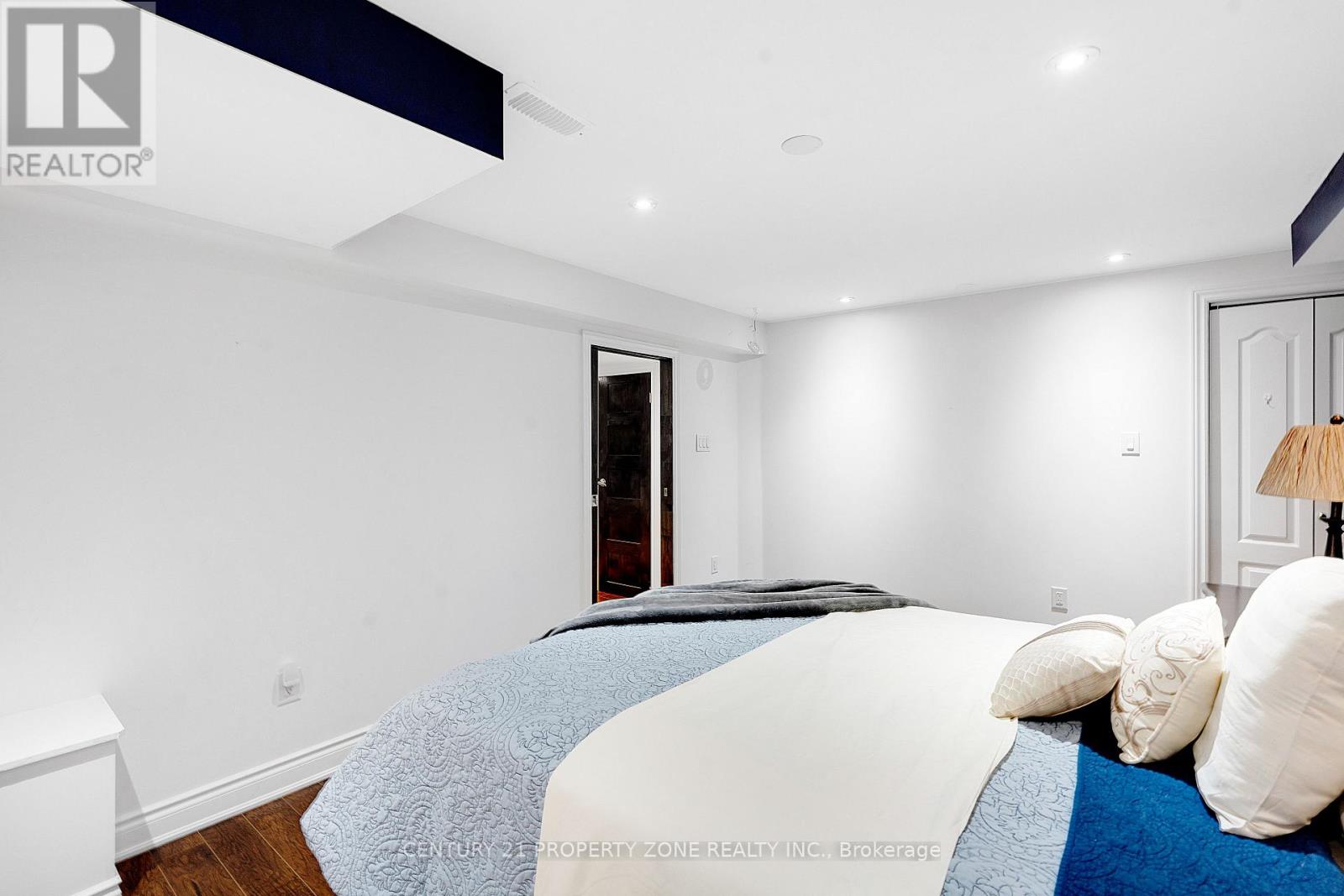 30 Grouse Lane, Brampton, Ontario  L6Y 5L1 - Photo 39 - W12688634