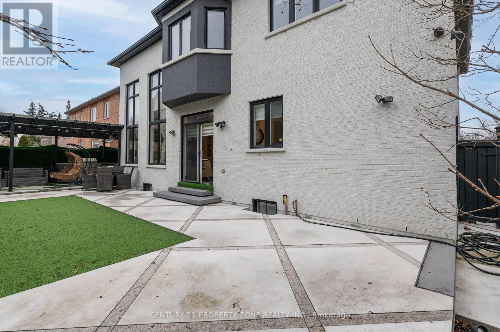 30 Grouse Lane, Brampton, Ontario  L6Y 5L1 - Photo 49 - W12688634