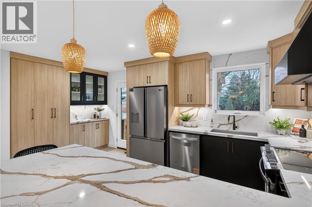 5375 Riverside Drive, Burlington, Ontario  L7L 3X9 - Photo 18 - 40797674