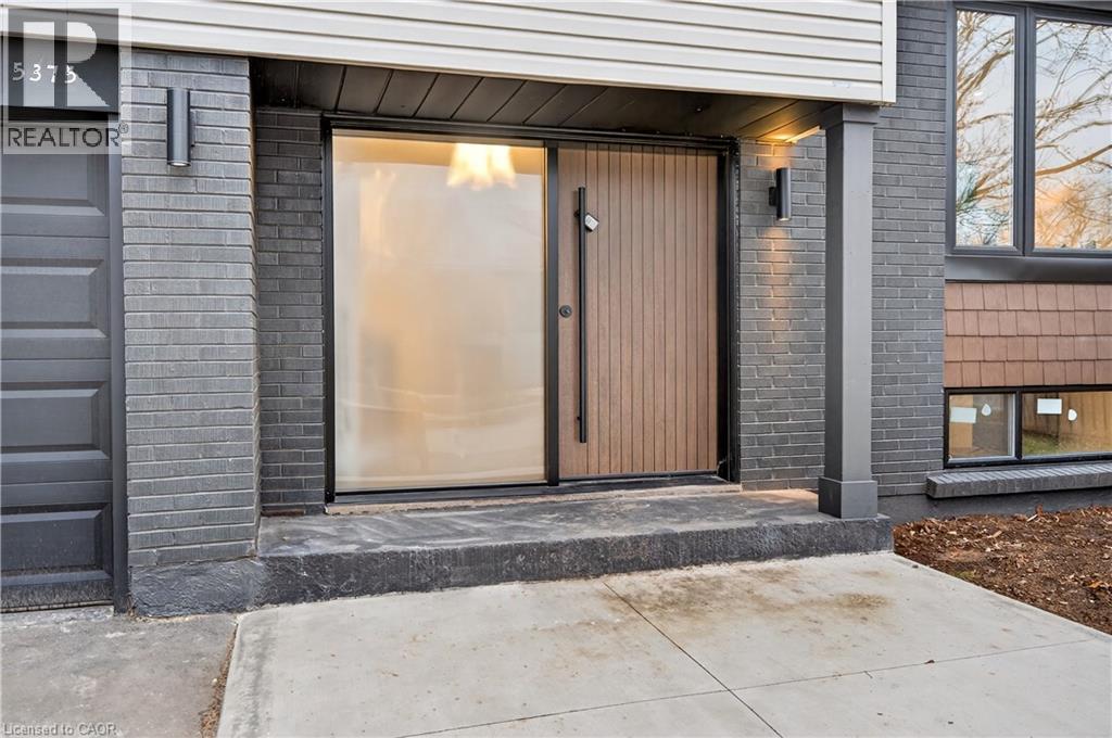 5375 Riverside Drive, Burlington, Ontario  L7L 3X9 - Photo 3 - 40797674