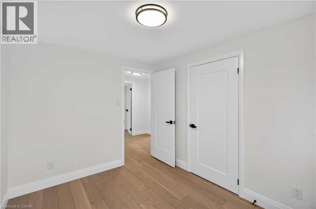 5375 Riverside Drive, Burlington, Ontario  L7L 3X9 - Photo 33 - 40797674