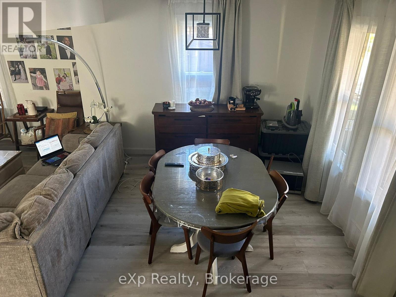 159 Waterloo Street, Kitchener, Ontario  N2H 3V5 - Photo 4 - X12690556