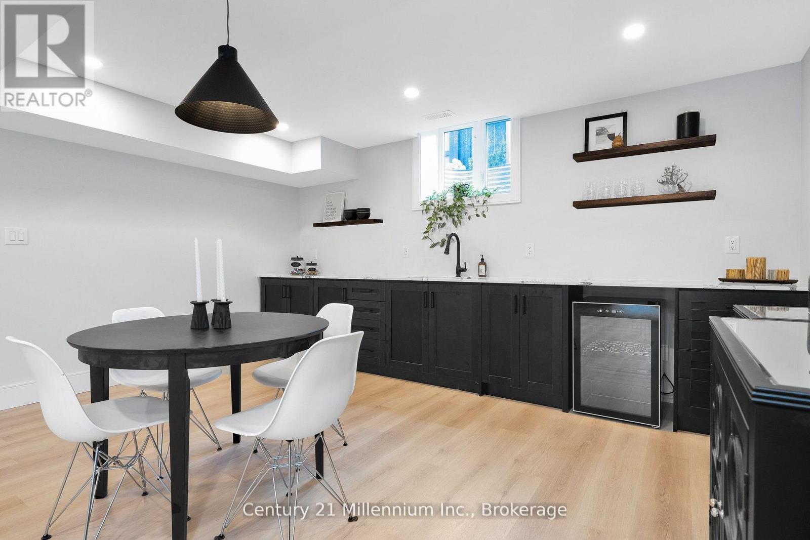 117 Tekiah Road, Blue Mountains, Ontario  N0H 1J0 - Photo 35 - X12690748