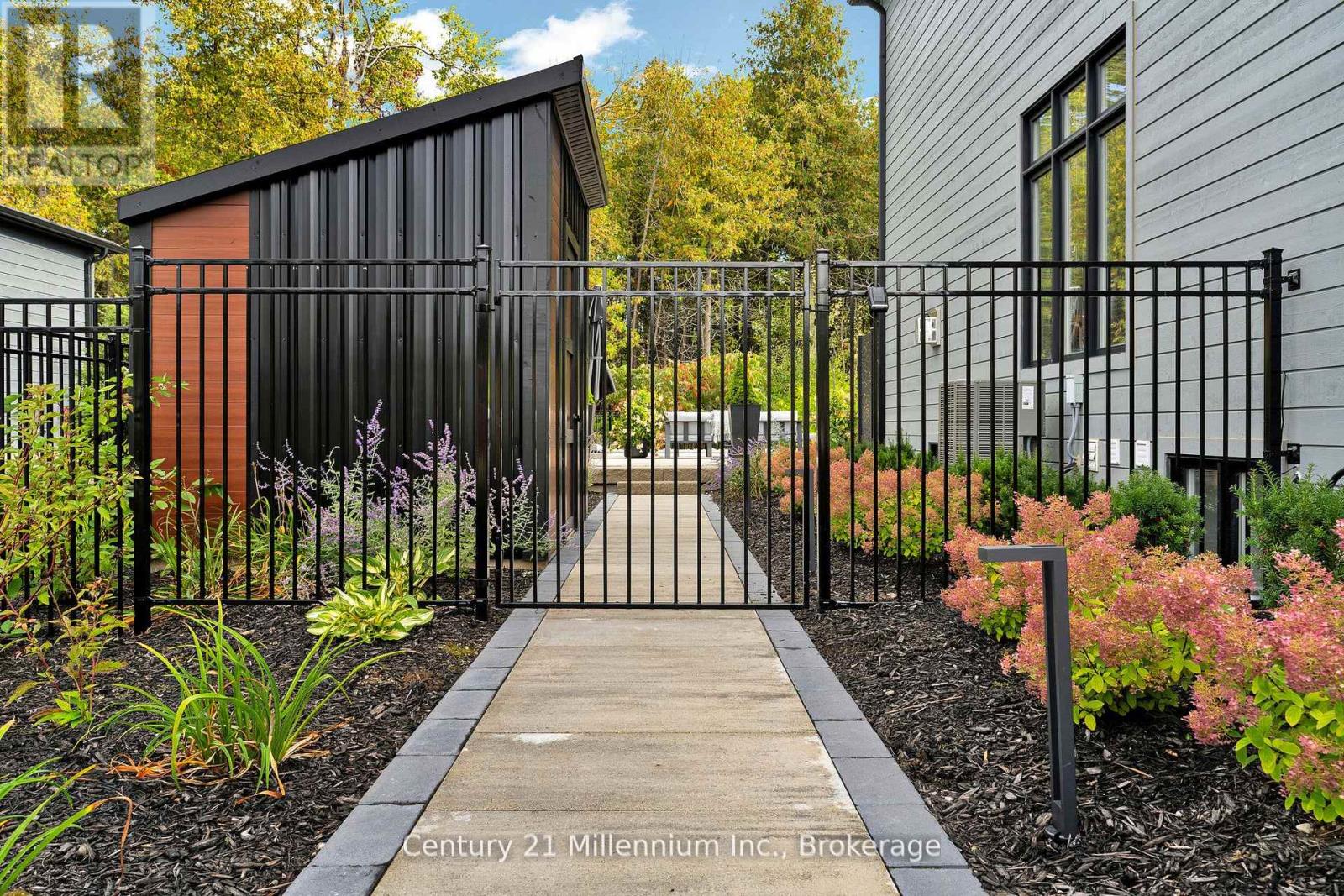 117 Tekiah Road, Blue Mountains, Ontario  N0H 1J0 - Photo 41 - X12690748