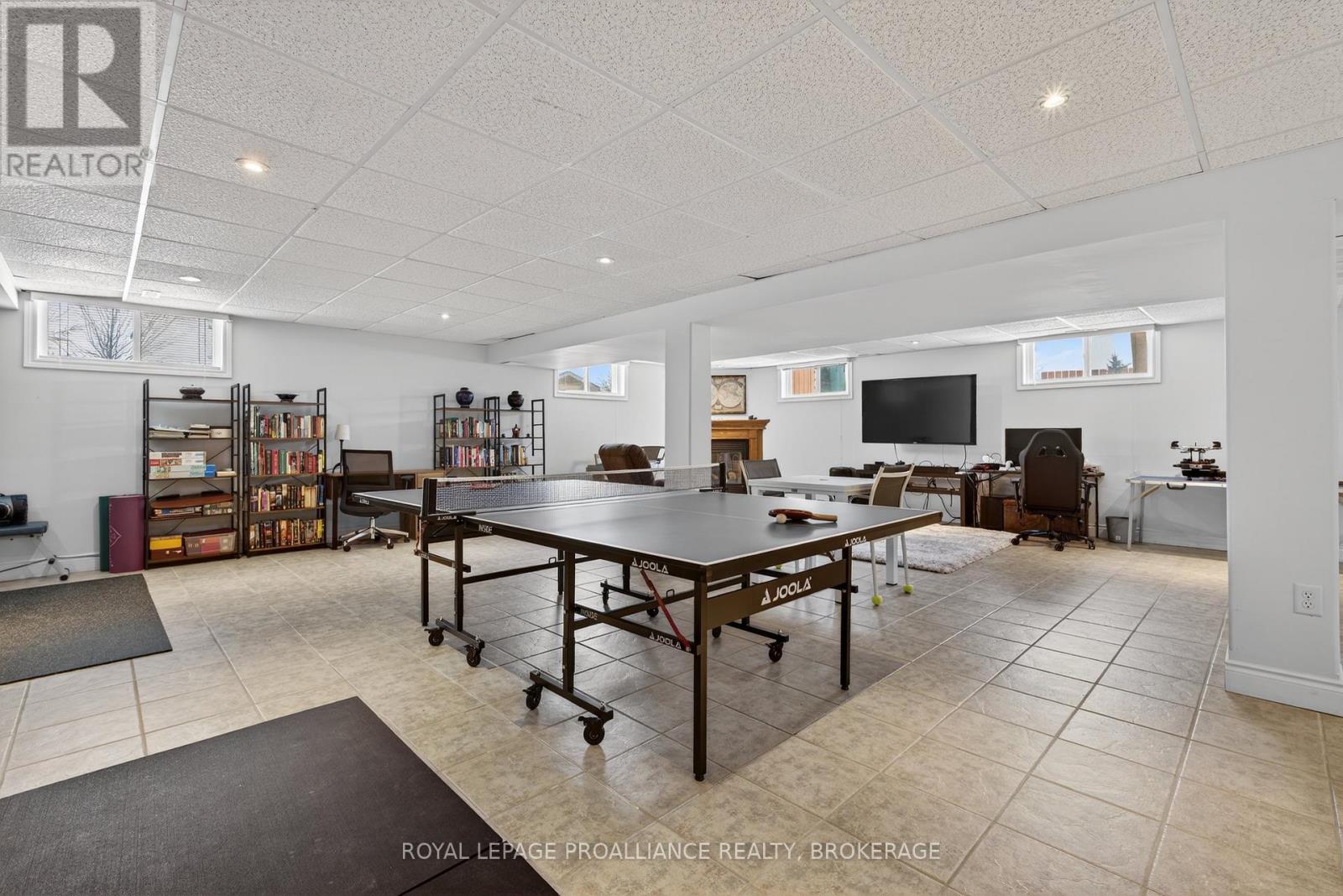 1360 Perradice Drive, Kingston, Ontario  K7L 5H6 - Photo 25 - X12690658