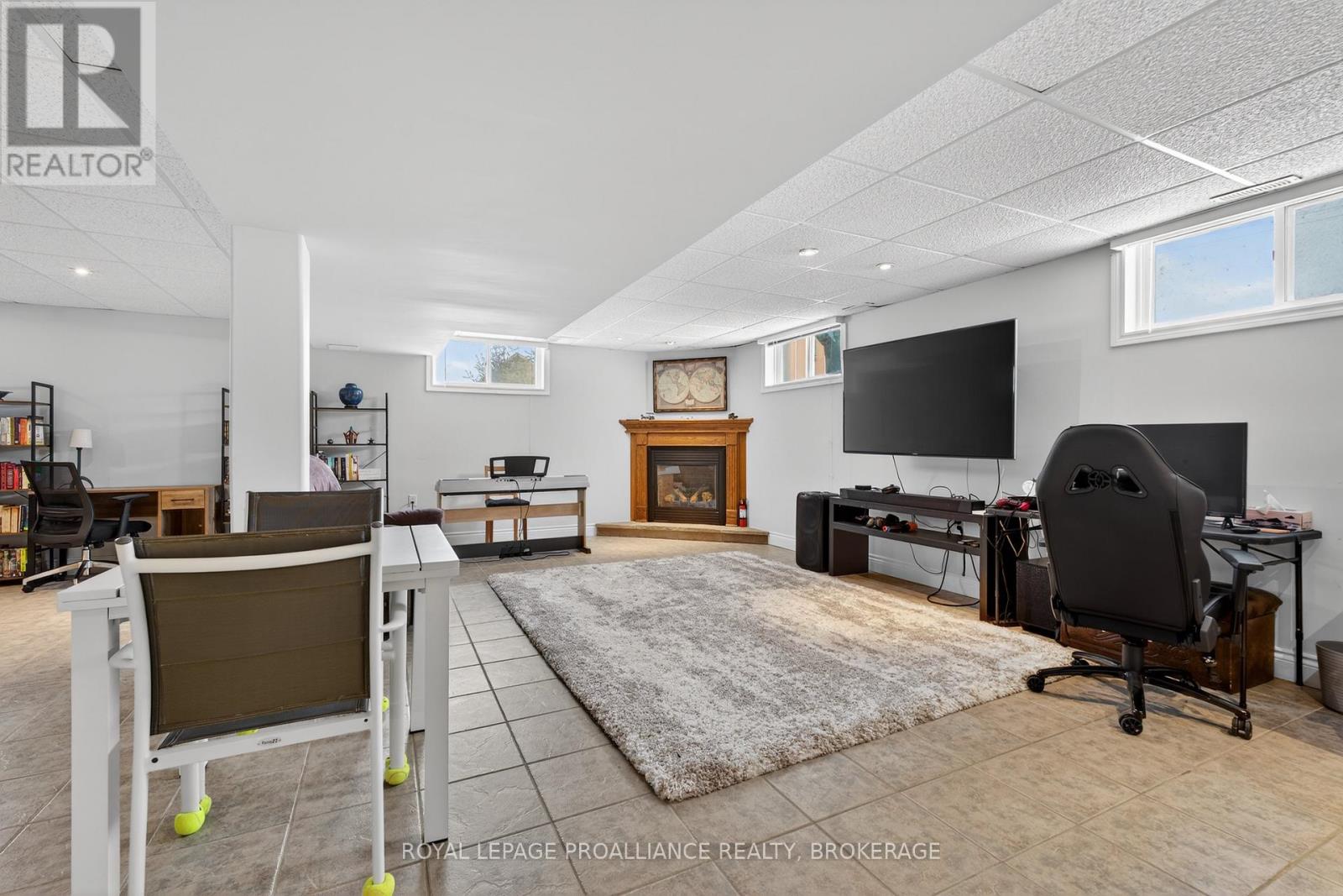 1360 Perradice Drive, Kingston, Ontario  K7L 5H6 - Photo 29 - X12690658