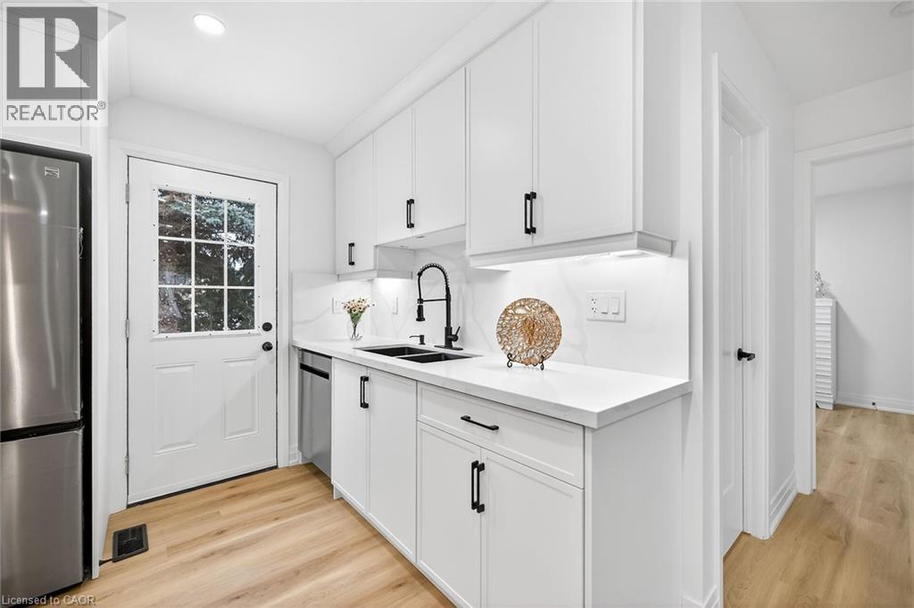 50 Mountain Avenue N, Stoney Creek, Ontario  L8G 3N9 - Photo 11 - 40797976