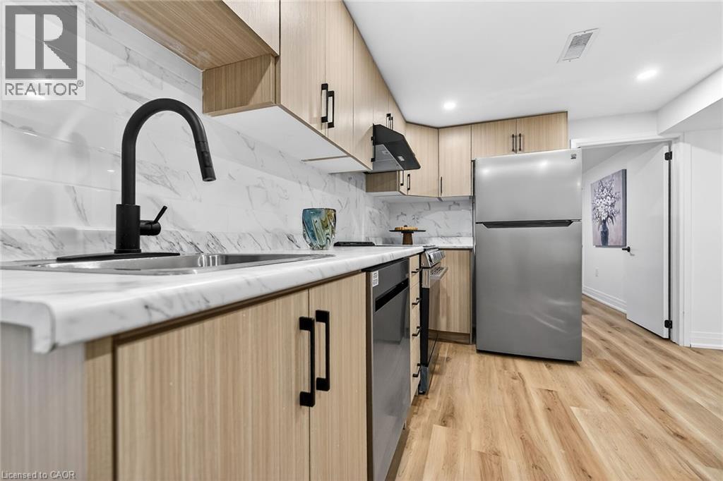 50 Mountain Avenue N, Stoney Creek, Ontario  L8G 3N9 - Photo 32 - 40797976