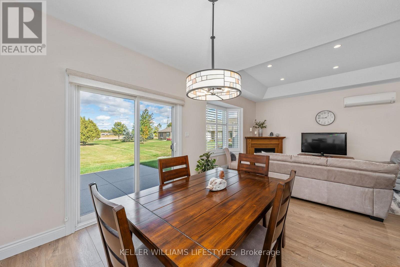 6 - 5969 Townsend Line, Lambton Shores, Ontario  N0N 1J0 - Photo 11 - X12690470