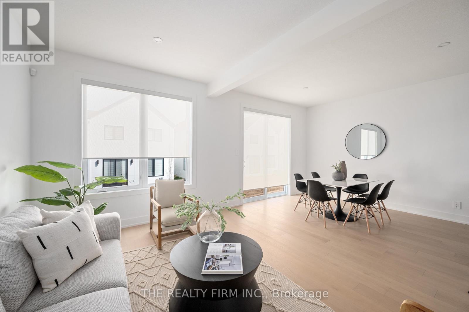 91 - 1965 Upperpoint Gate, London South, Ontario  N6K 0L2 - Photo 5 - X12690524