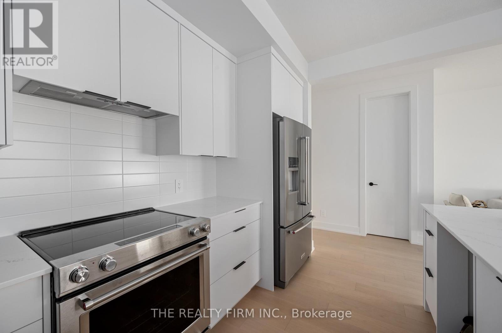 91 - 1965 Upperpoint Gate, London South, Ontario  N6K 0L2 - Photo 8 - X12690524