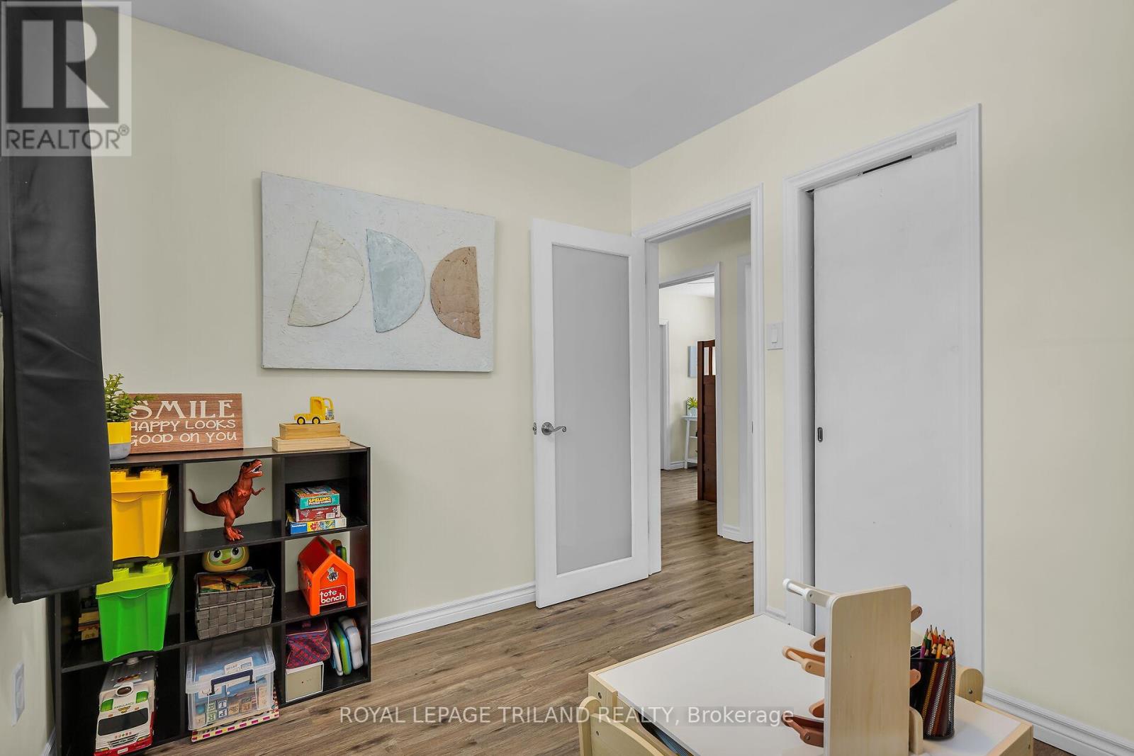 25 Hawkesbury Avenue, London East, Ontario  N5V 2J9 - Photo 17 - X12690622