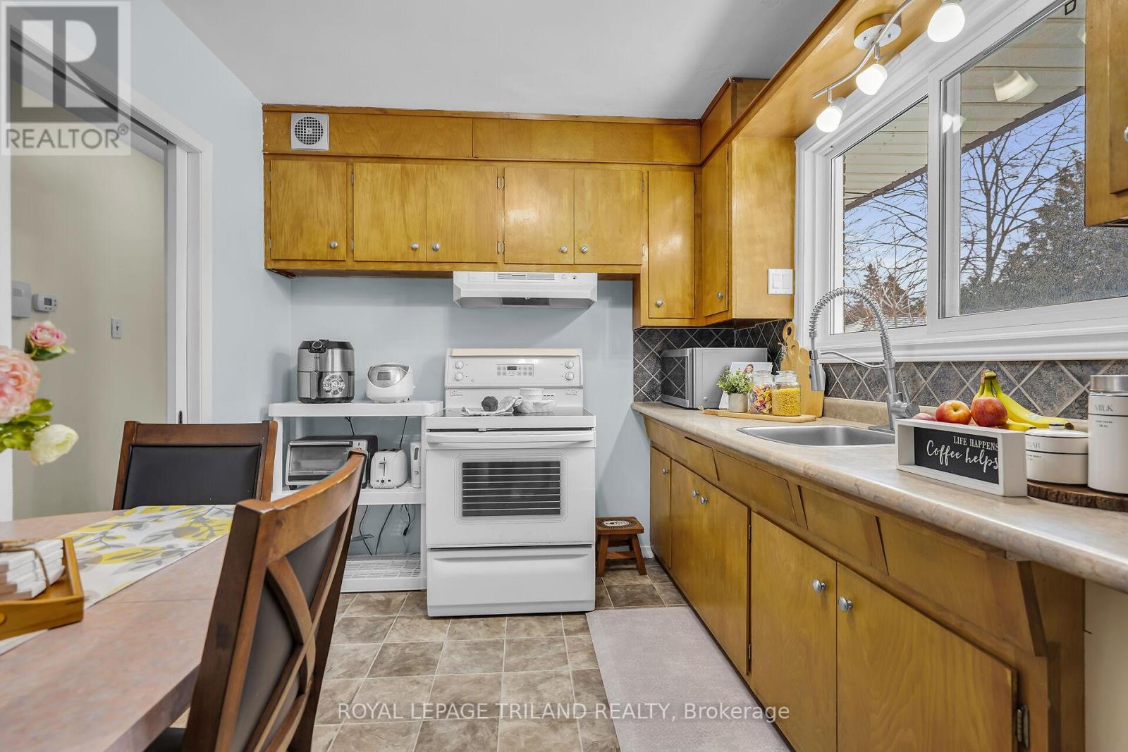 25 Hawkesbury Avenue, London East, Ontario  N5V 2J9 - Photo 21 - X12690622