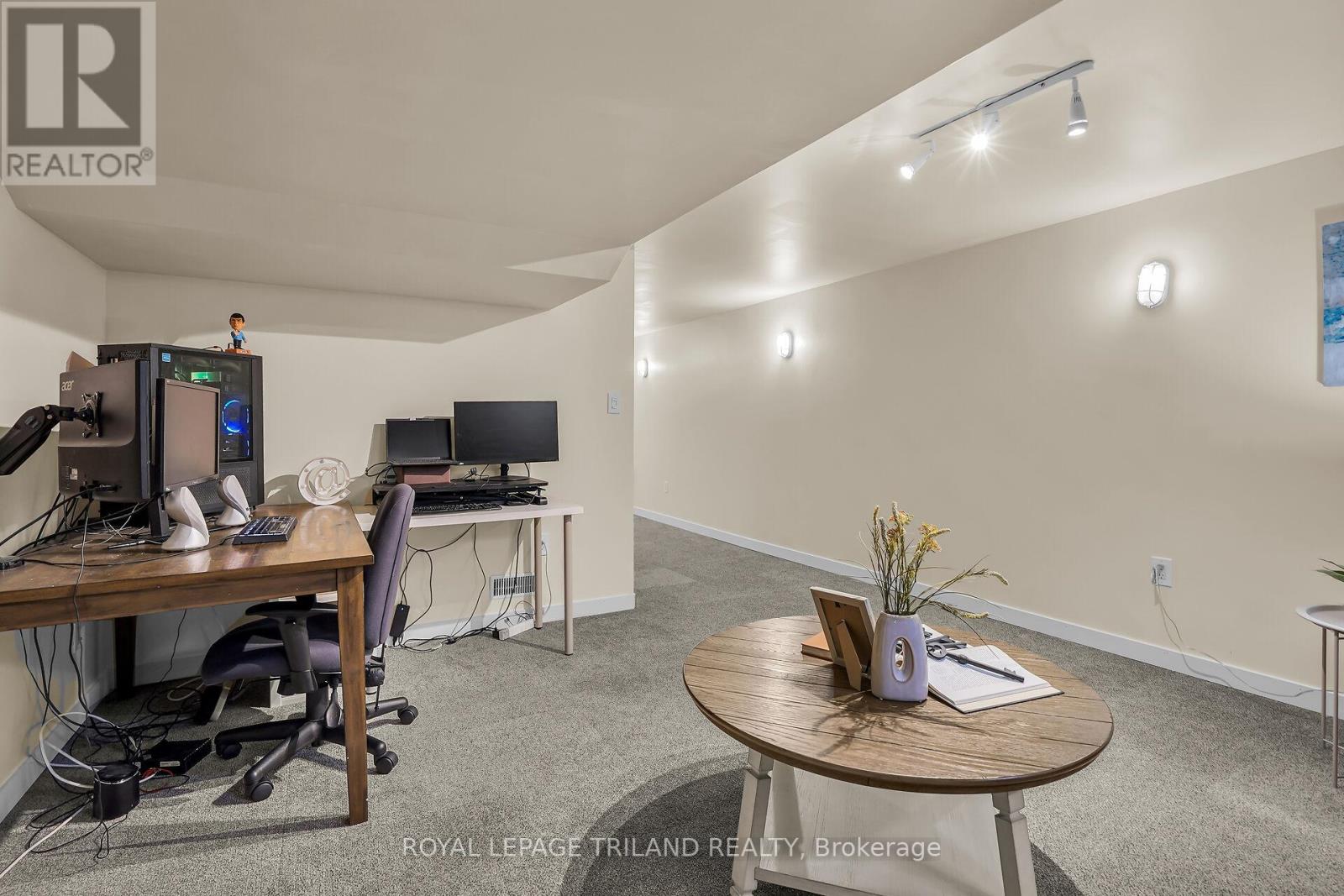 25 Hawkesbury Avenue, London East, Ontario  N5V 2J9 - Photo 27 - X12690622