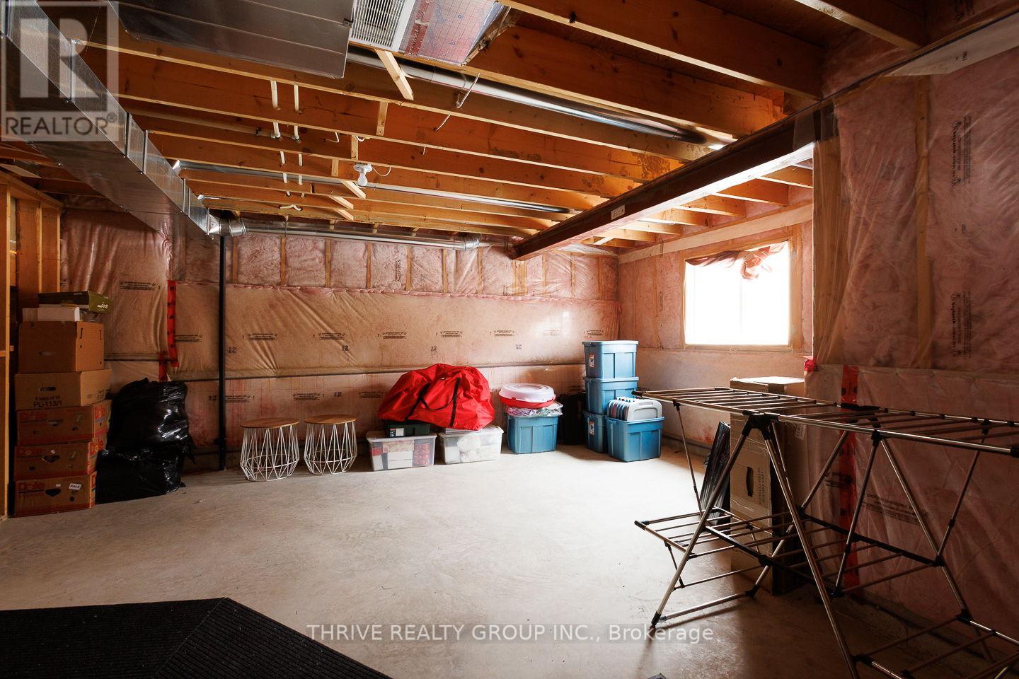 33 Abbott Street, Strathroy-Caradoc, Ontario  N7G 0B6 - Photo 28 - X12690646