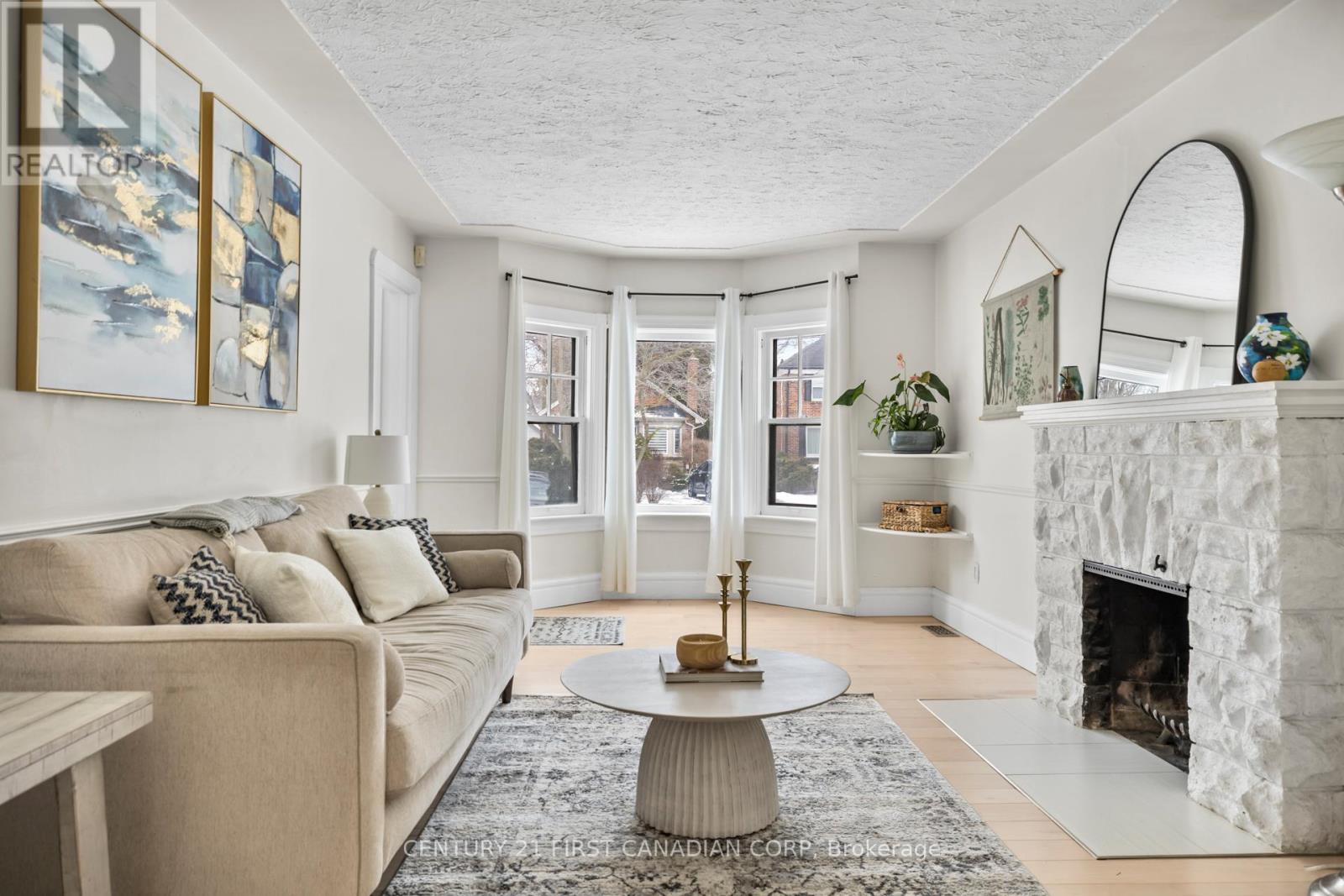 961 Harrison Avenue, London East, Ontario  N5Y 2T8 - Photo 5 - X12690662