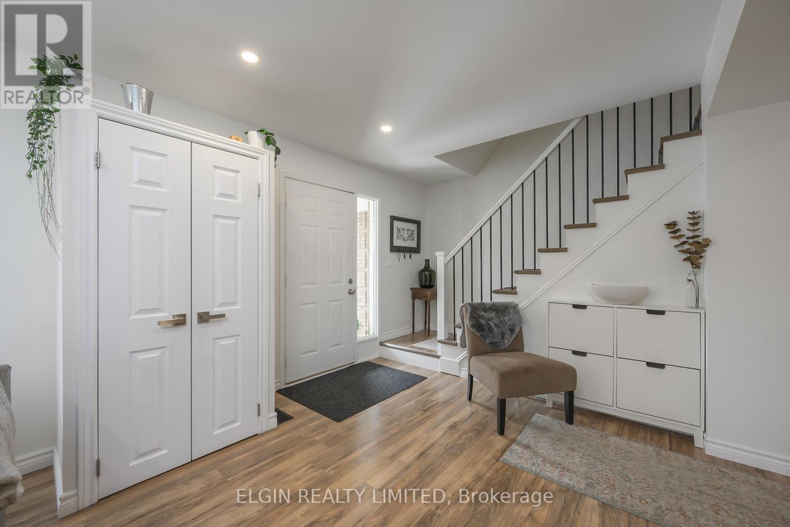 39 Luton Crescent, St. Thomas, Ontario  N5R 5J9 - Photo 18 - X12690692