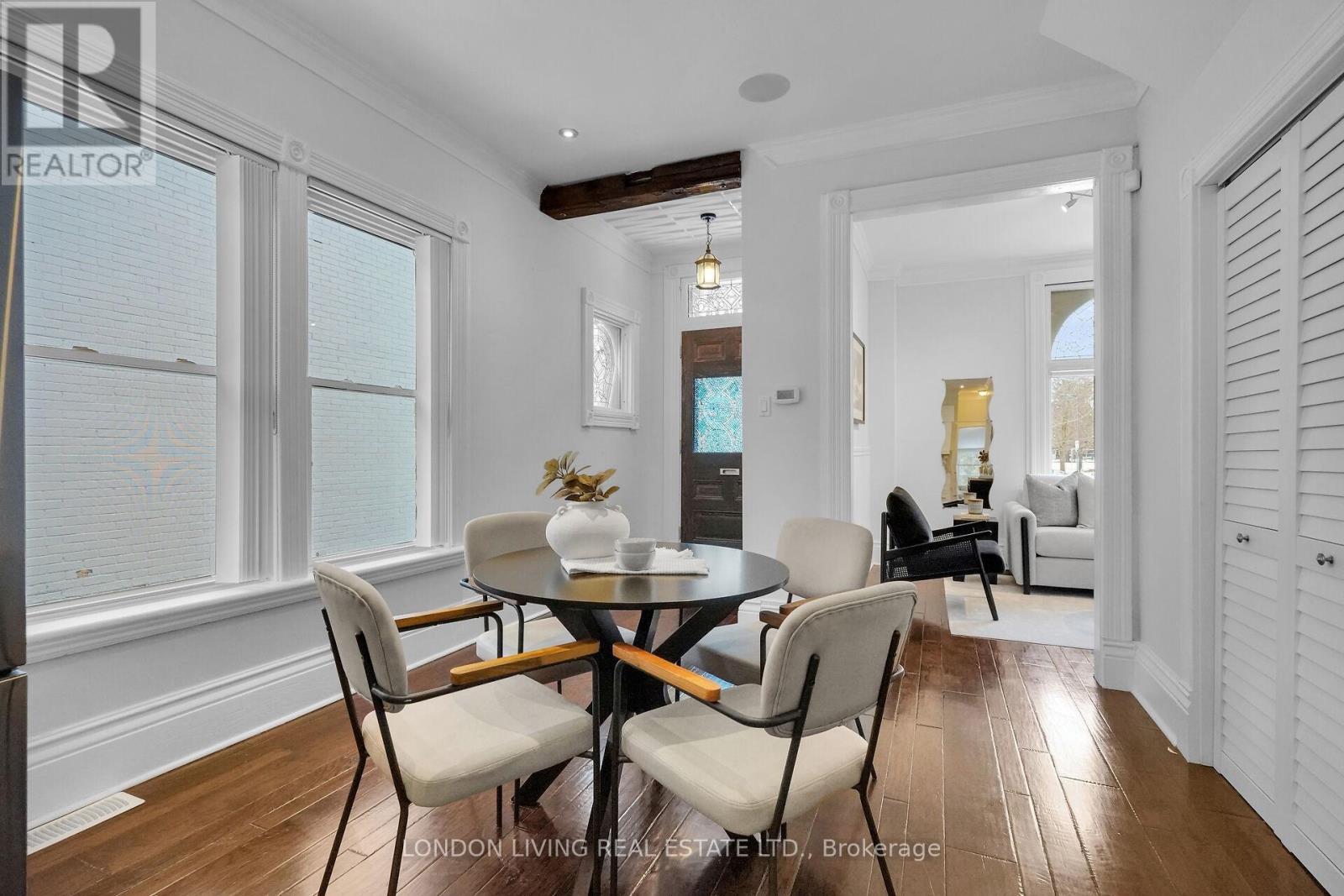 182 Briscoe Street E, London South, Ontario  N6C 1X3 - Photo 12 - X12690768