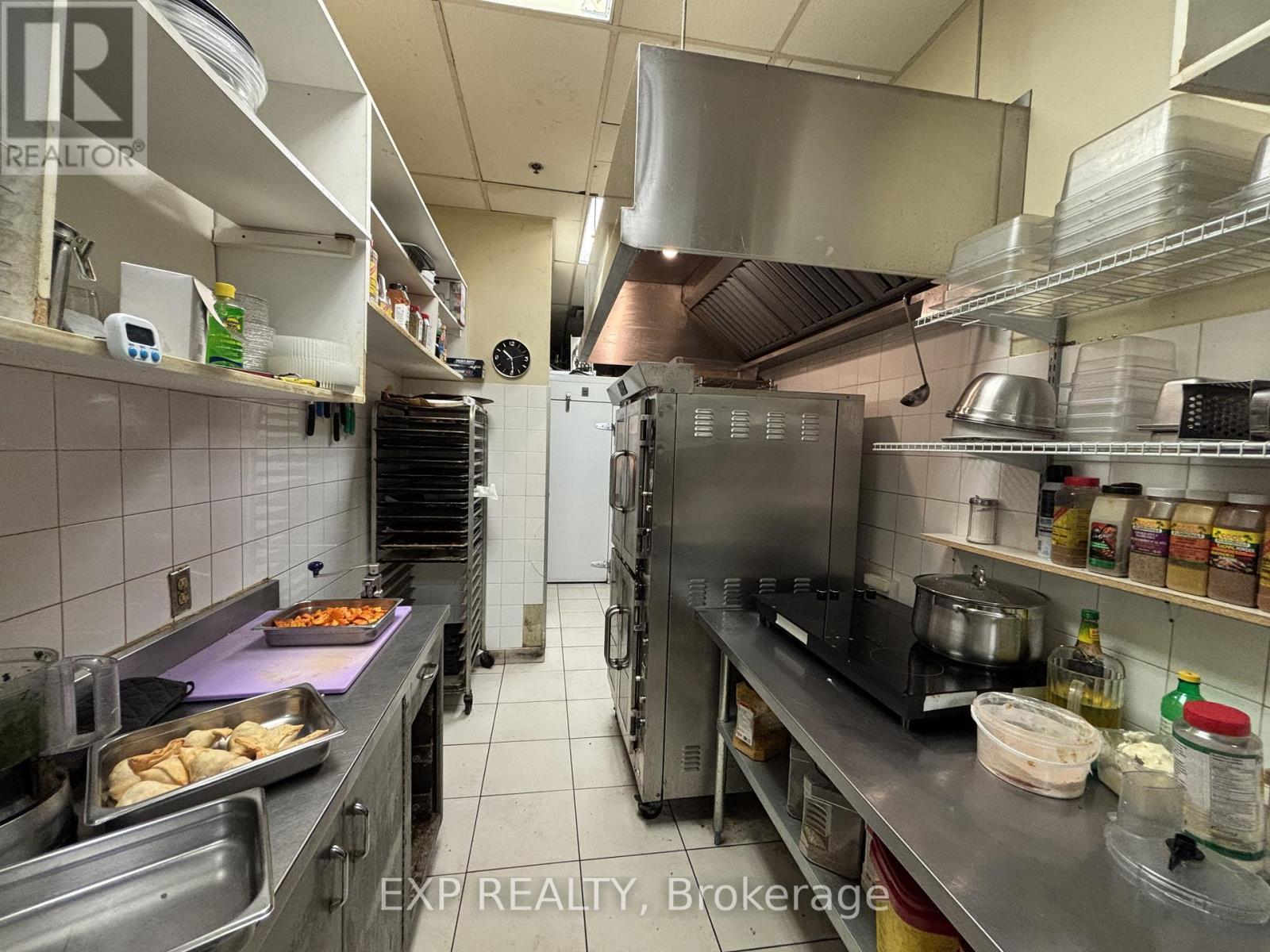 #140-350 Albert Street, Ottawa, Ontario  K1R 1R4 - Photo 14 - X12690538