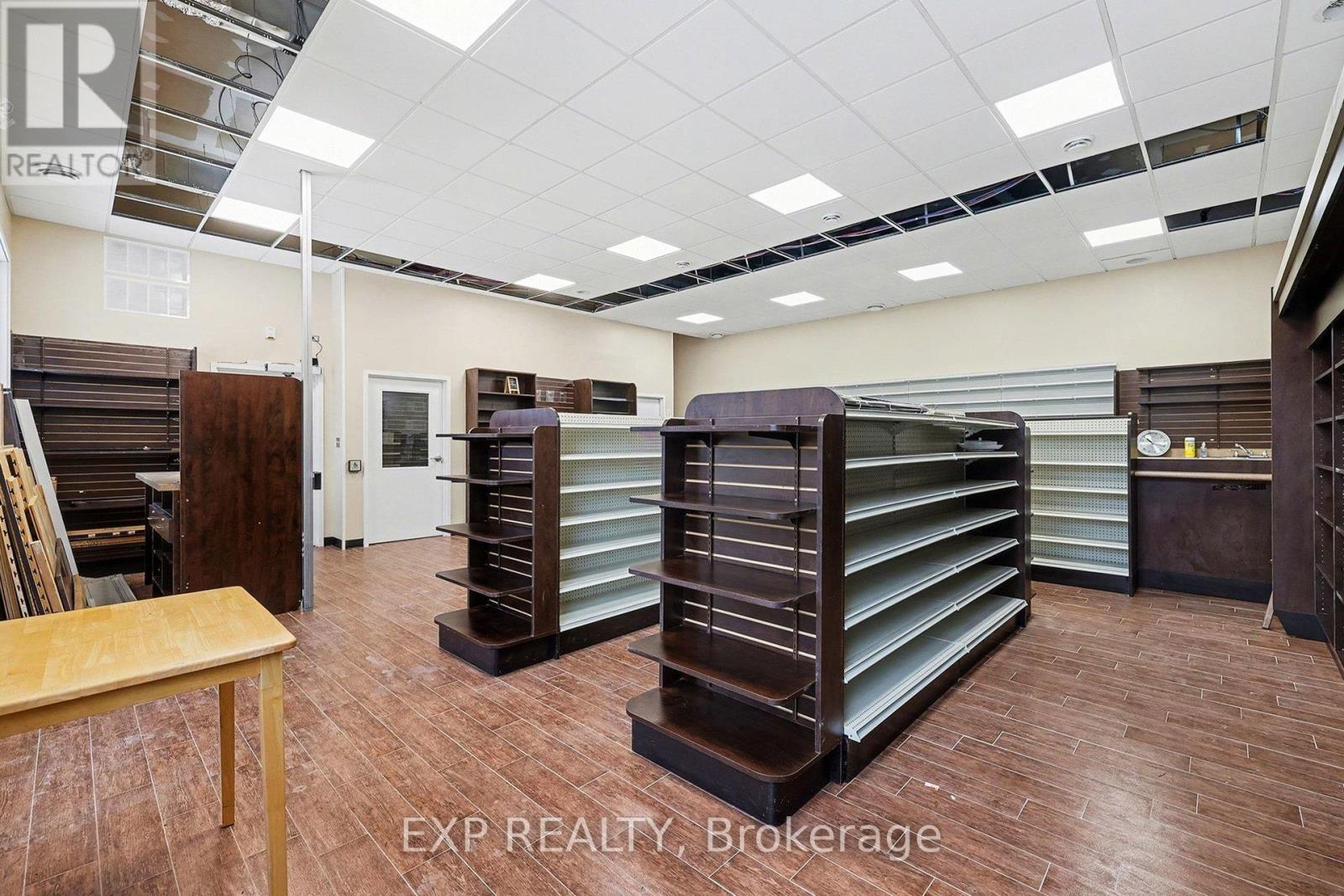 Retail - 55 Spring Street, Mississippi Mills, Ontario  K0A 1A0 - Photo 9 - X12690560