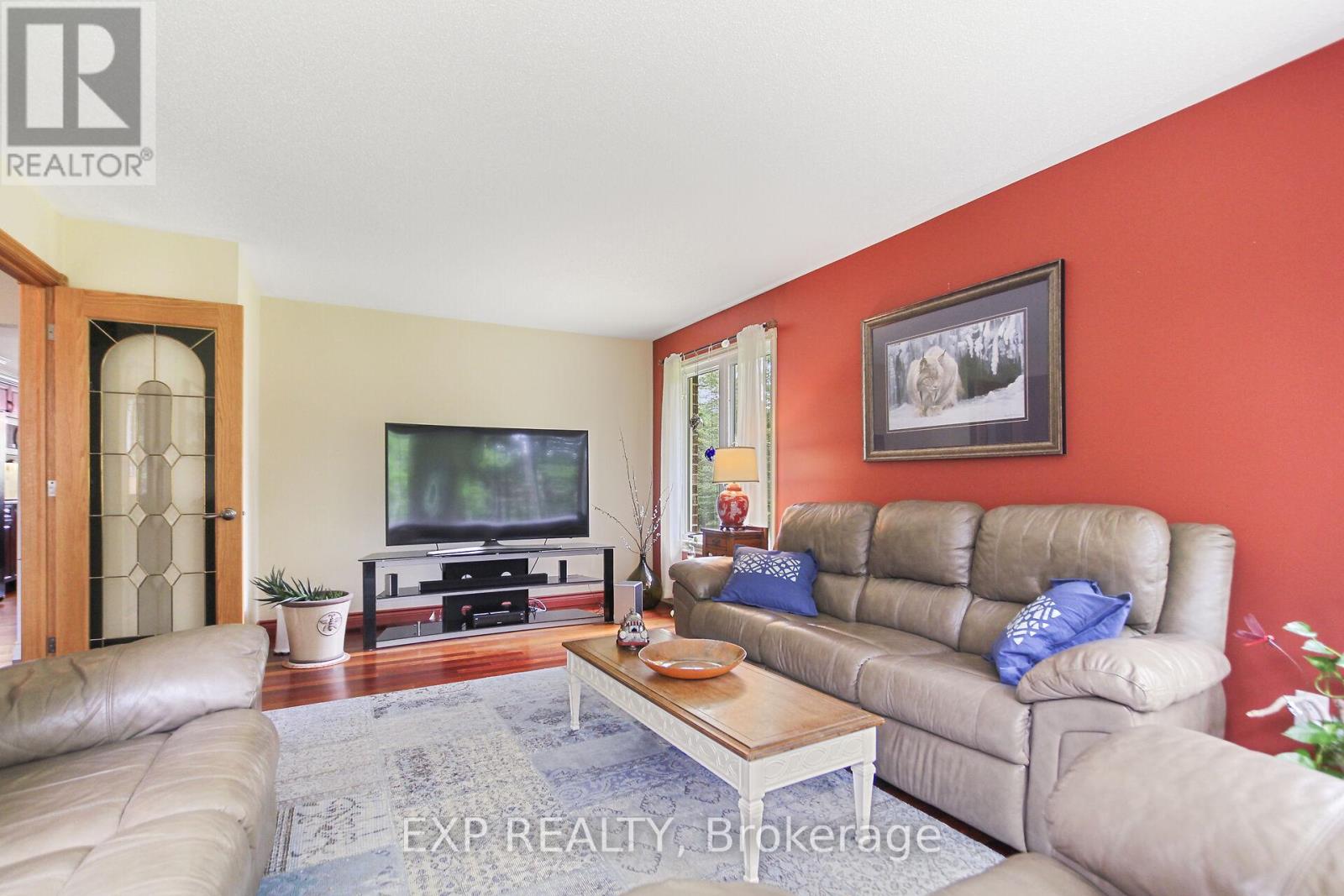 2186 Clyde Lake Road, Lanark Highlands, Ontario  K0G 1K0 - Photo 4 - X12690594