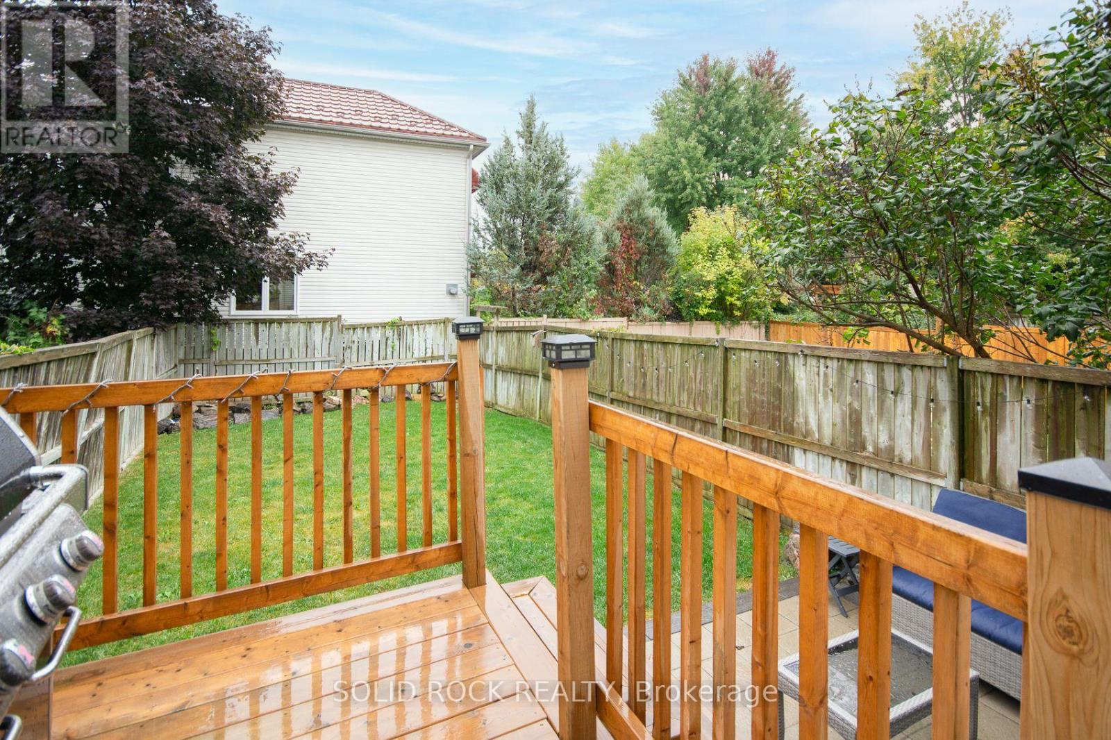 119 Kincardine Drive, Ottawa, Ontario  K2V 1B1 - Photo 36 - X12690606