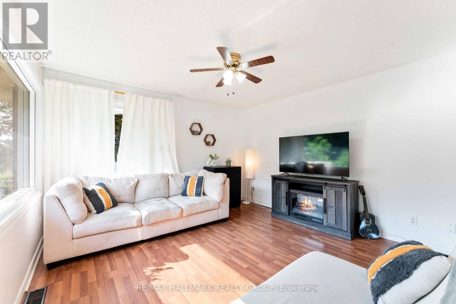 1250 Stagecoach Road, Ottawa, Ontario  K4P 1E2 - Photo 6 - X12690620