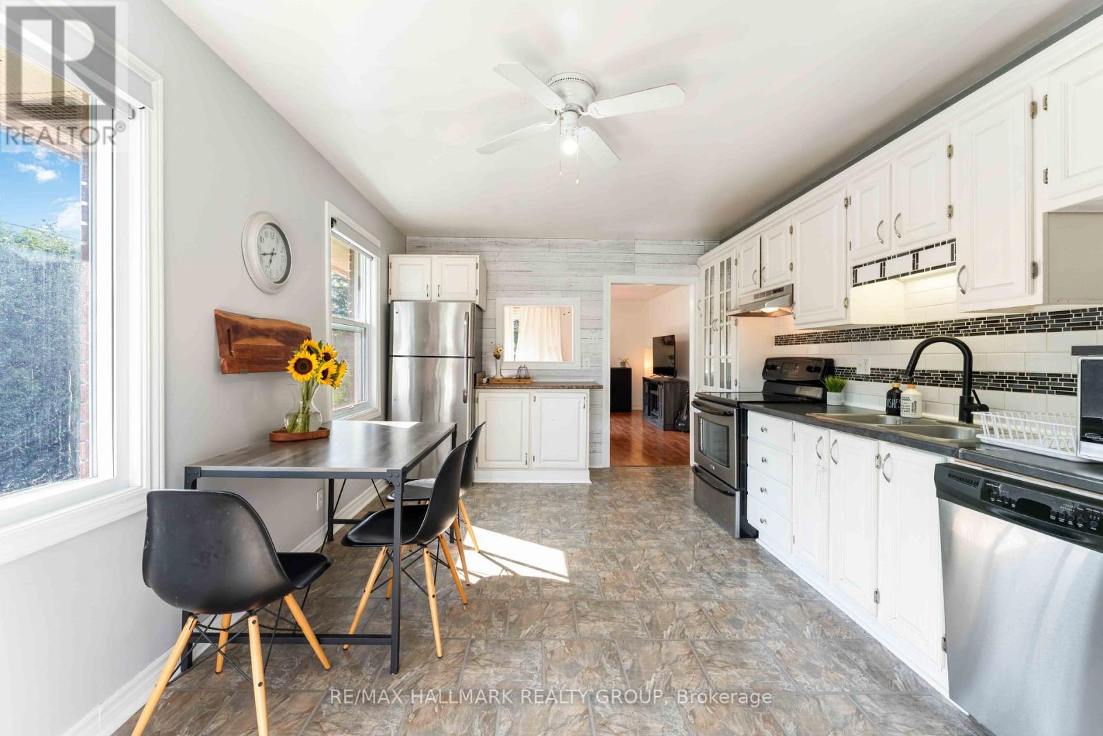 1250 Stagecoach Road, Ottawa, Ontario  K4P 1E2 - Photo 8 - X12690620