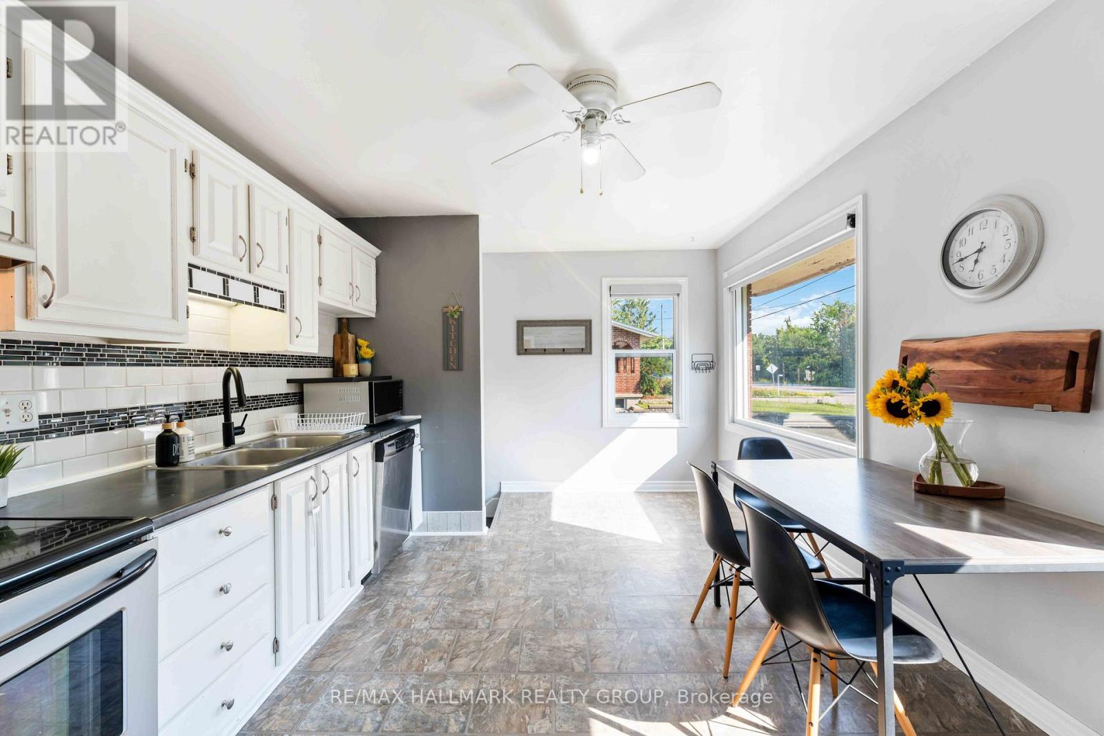 1250 Stagecoach Road, Ottawa, Ontario  K4P 1E2 - Photo 9 - X12690620