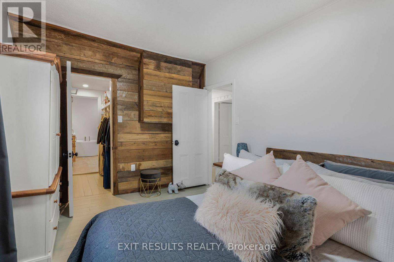 17980 Macleod Road, North Stormont, Ontario  K0C 1T0 - Photo 17 - X12690704