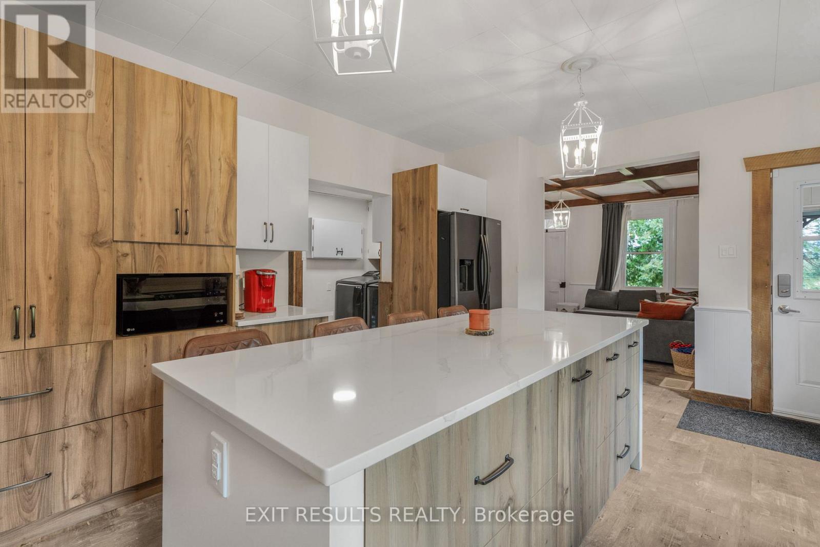 17980 Macleod Road, North Stormont, Ontario  K0C 1T0 - Photo 8 - X12690704