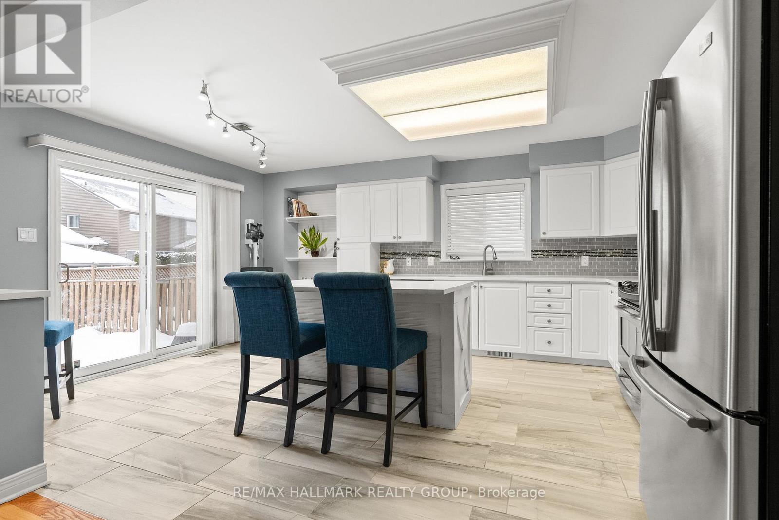 9 New Deighton Crescent, Ottawa, Ontario  K2G 6H7 - Photo 21 - X12690728