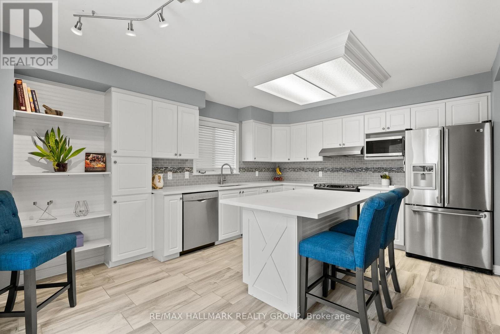 9 New Deighton Crescent, Ottawa, Ontario  K2G 6H7 - Photo 22 - X12690728