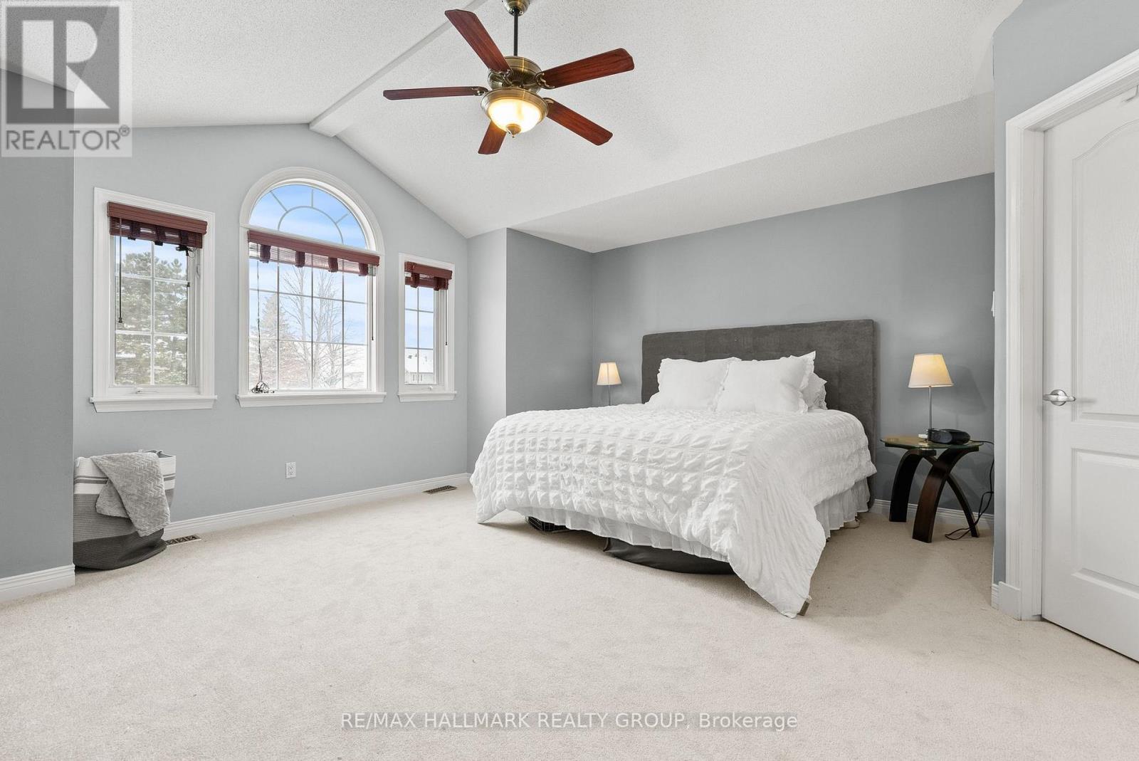 9 New Deighton Crescent, Ottawa, Ontario  K2G 6H7 - Photo 30 - X12690728