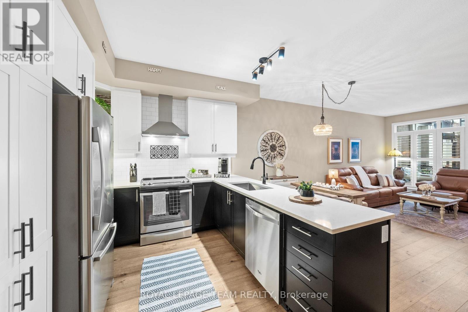 298 Pembina Private, Ottawa, Ontario K4M 0G7 - Photo 17 - X12690758