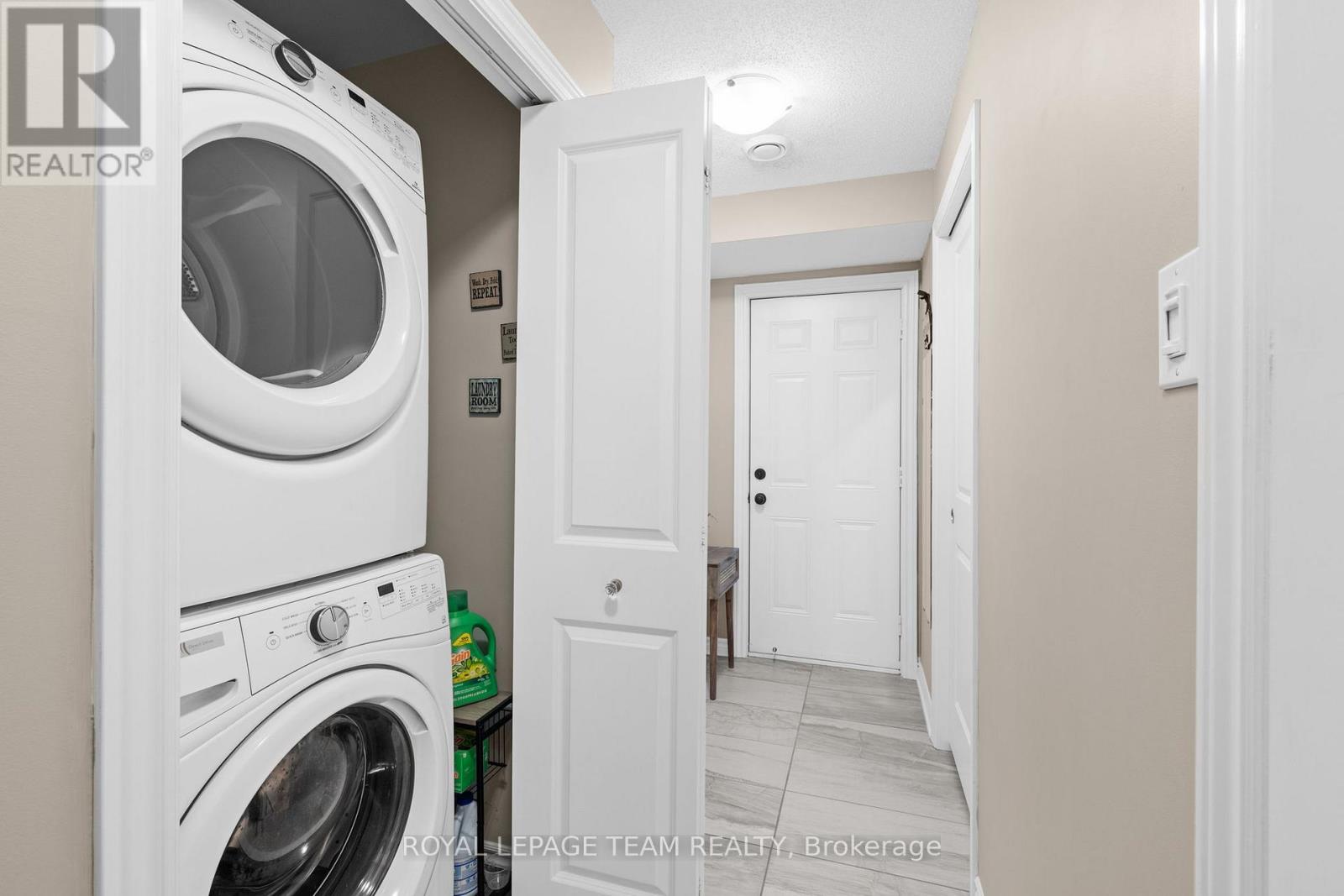 298 Pembina Private, Ottawa, Ontario K4M 0G7 - Photo 31 - X12690758