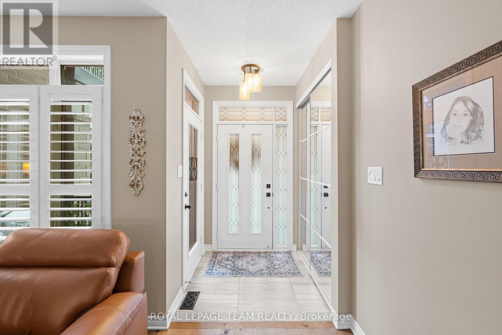 298 Pembina Private, Ottawa, Ontario K4M 0G7 - Photo 6 - X12690758