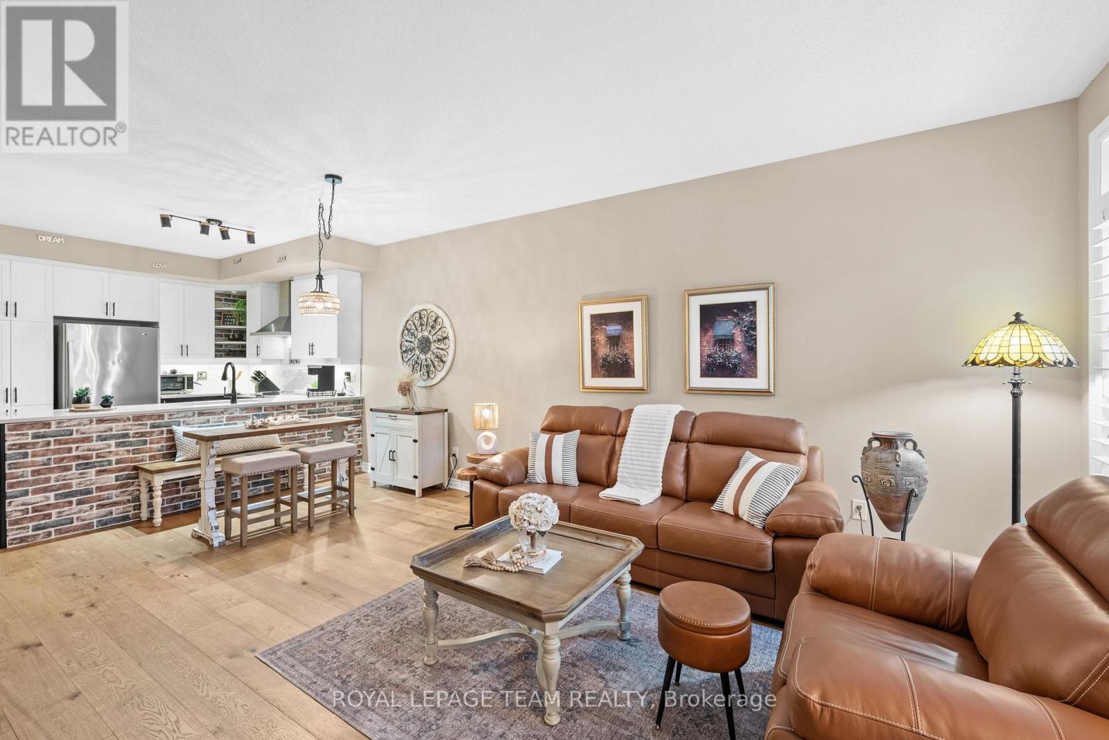 298 Pembina Private, Ottawa, Ontario K4M 0G7 - Photo 8 - X12690758