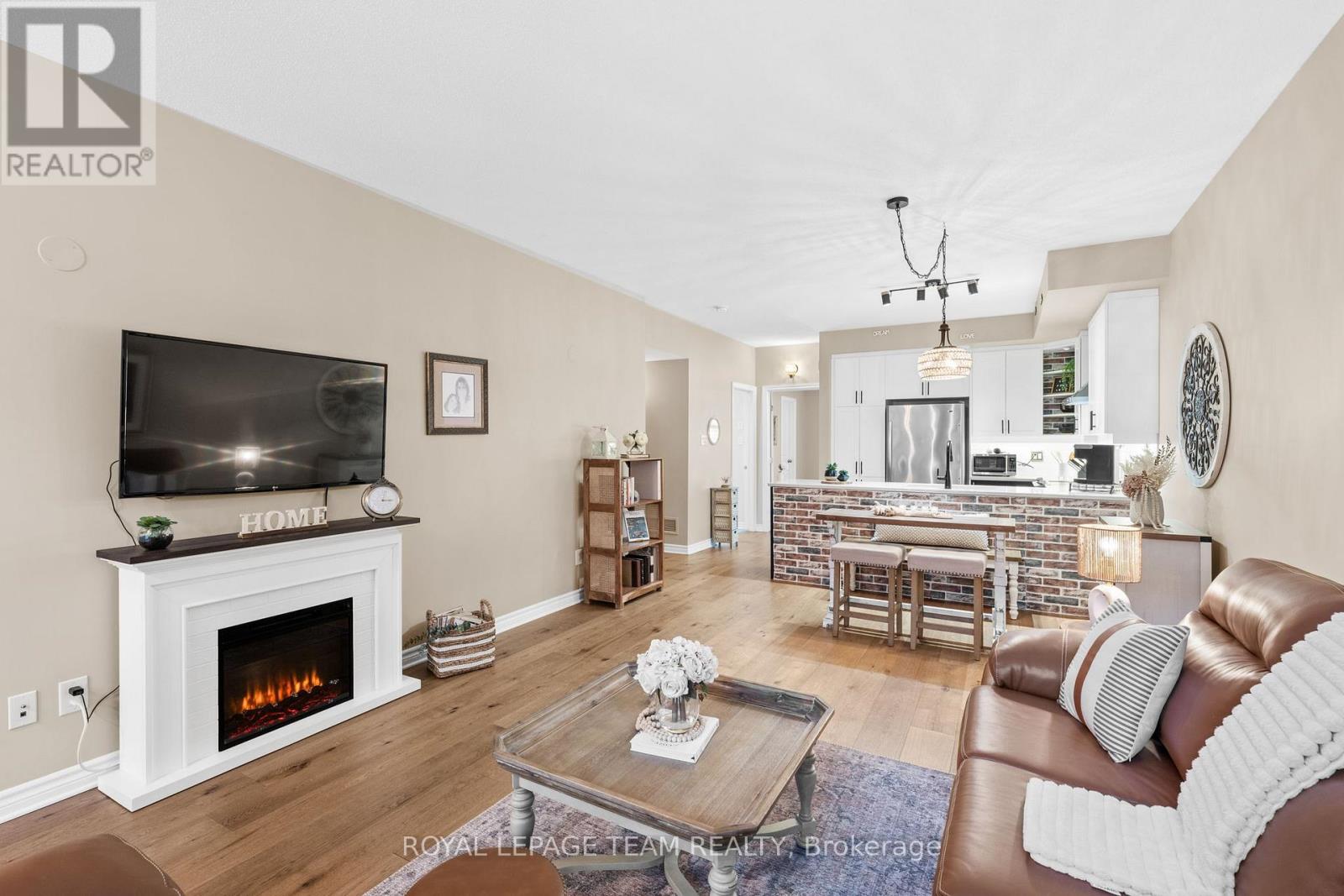 298 Pembina Private, Ottawa, Ontario K4M 0G7 - Photo 9 - X12690758