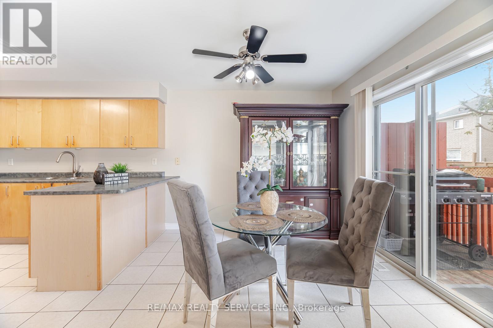 34 Bramoak Crescent, Brampton, Ontario  L7A 1T6 - Photo 13 - W12657830