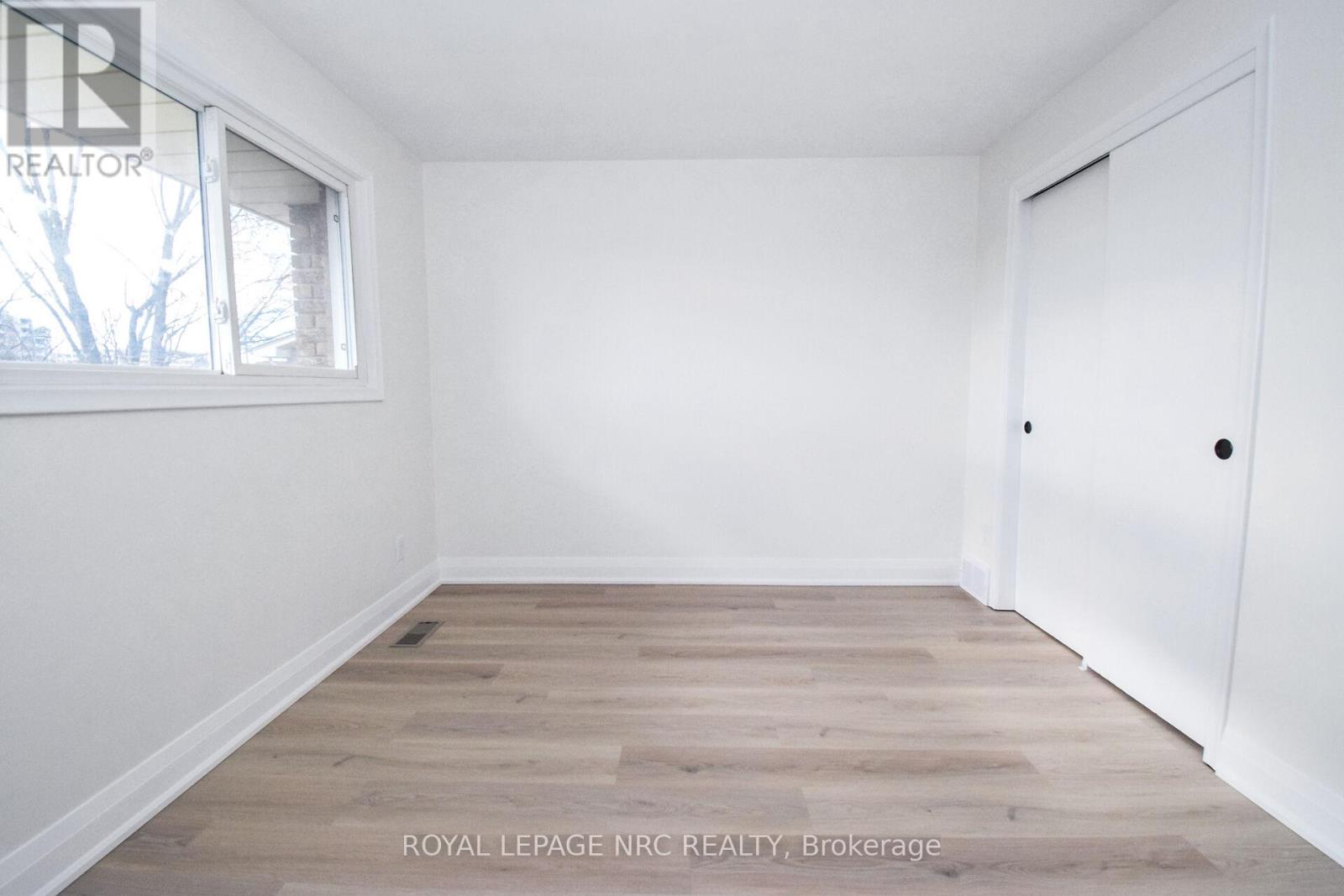 256 Scott Street, St. Catharines, Ontario  L2N 1H8 - Photo 21 - X12690486