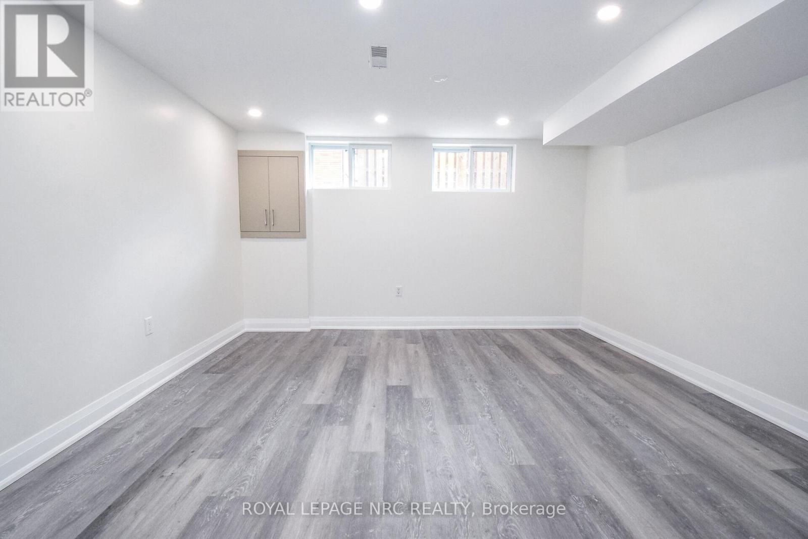 256 Scott Street, St. Catharines, Ontario  L2N 1H8 - Photo 25 - X12690486