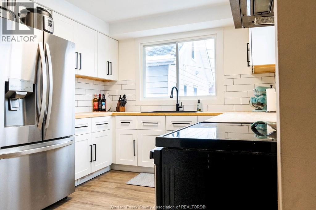 2334 Highland, Windsor, Ontario  N8X 3S5 - Photo 11 - 26000940