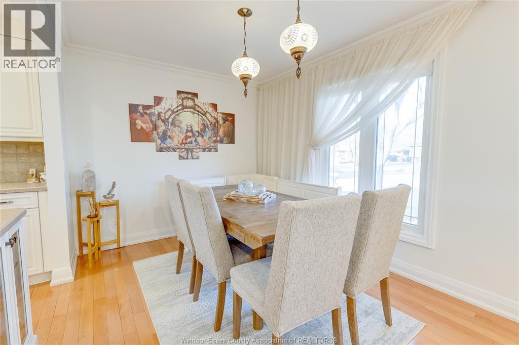 9577 Midfield Crescent, Windsor, Ontario  N8R 1W9 - Photo 15 - 26000931