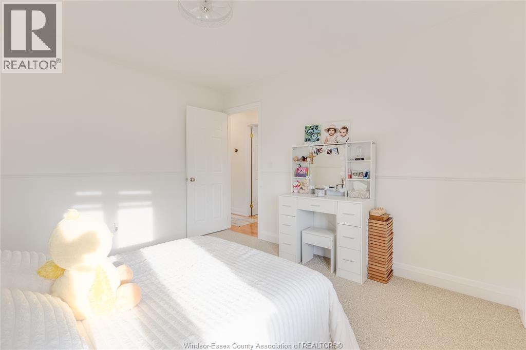 9577 Midfield Crescent, Windsor, Ontario  N8R 1W9 - Photo 36 - 26000931