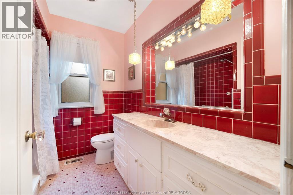 244 Buckingham Drive, Windsor, Ontario N8S 2C6 - Photo 24 - 26000850