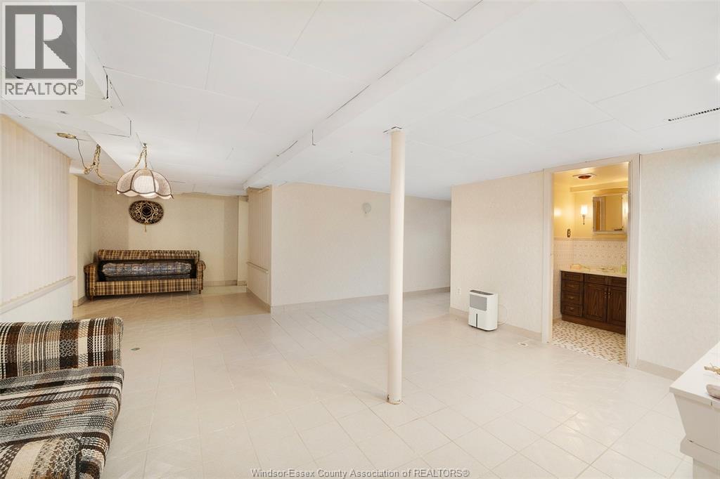 244 Buckingham Drive, Windsor, Ontario N8S 2C6 - Photo 27 - 26000850