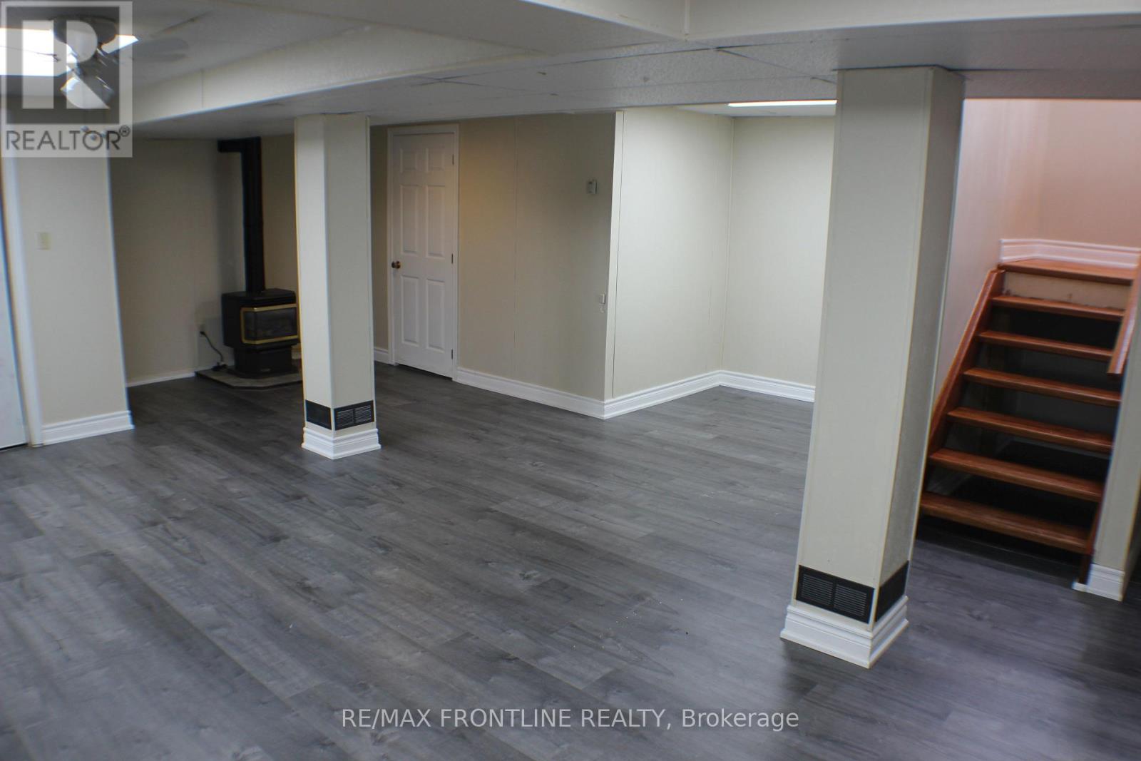 192 Hall Shore Road, Lanark Highlands, Ontario  K0G 1M0 - Photo 21 - X12690666